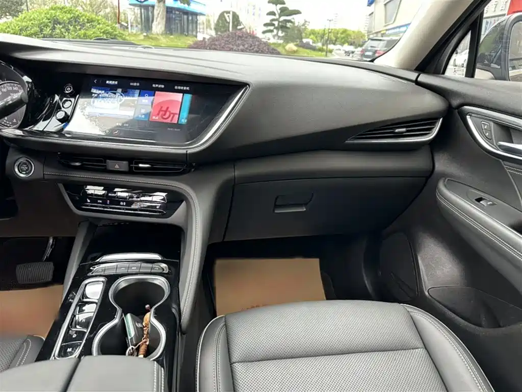 Buick Envision Plus 2023 — фото 17