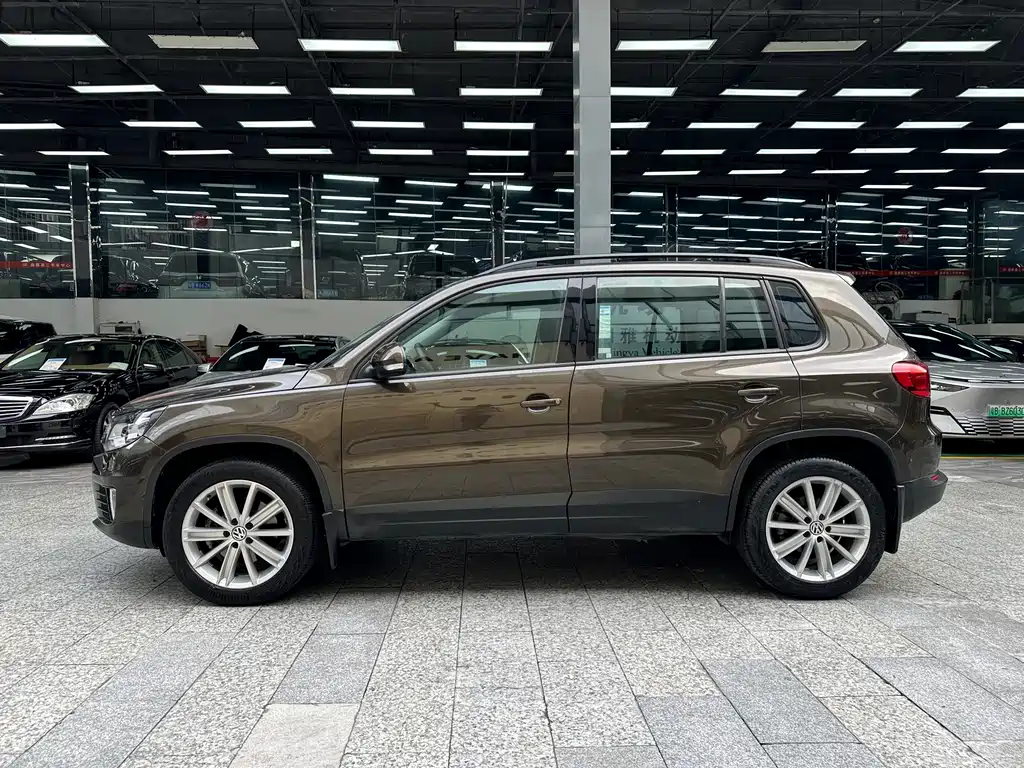 Volkswagen Tiguan 2014 — фото 14