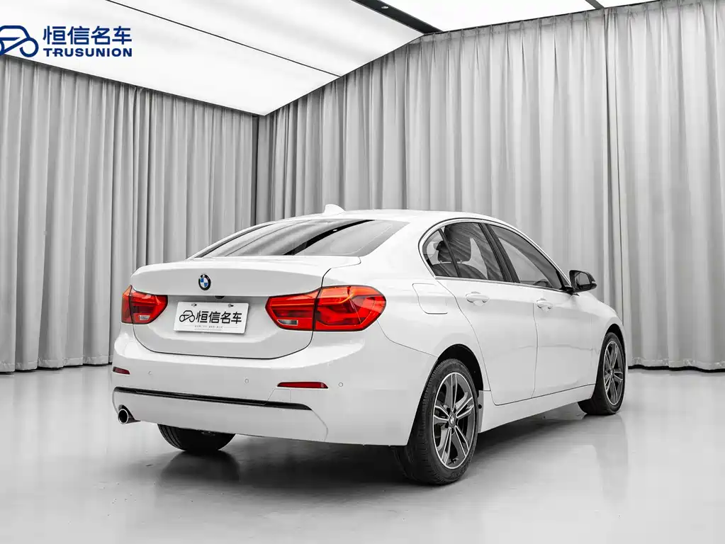 BMW 1 Series 2019