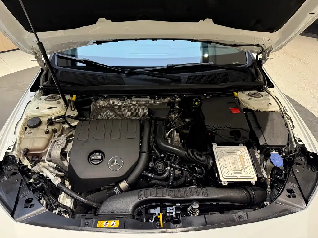 Mercedes-Benz CLA 2021 — фото 12