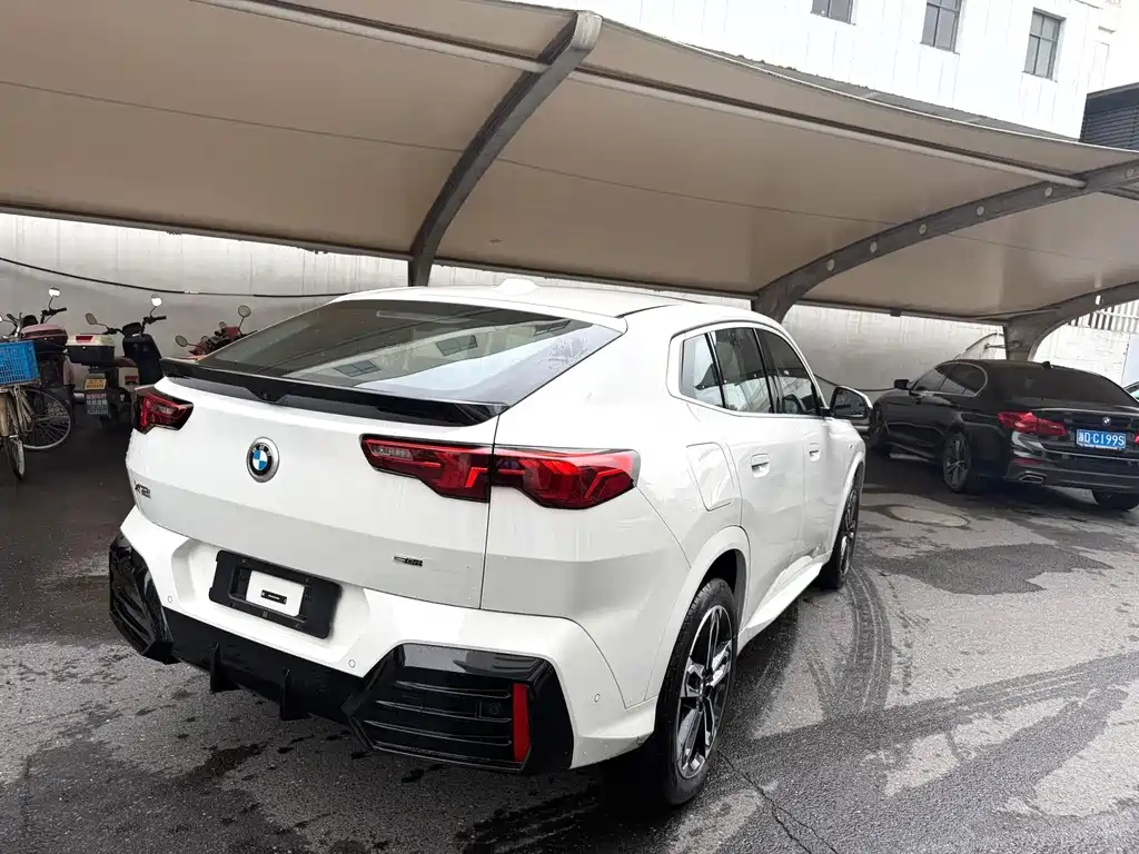 BMW X2 2025 — фото 3