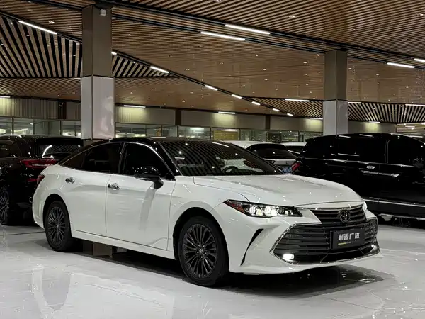 Toyota Avalon 2020