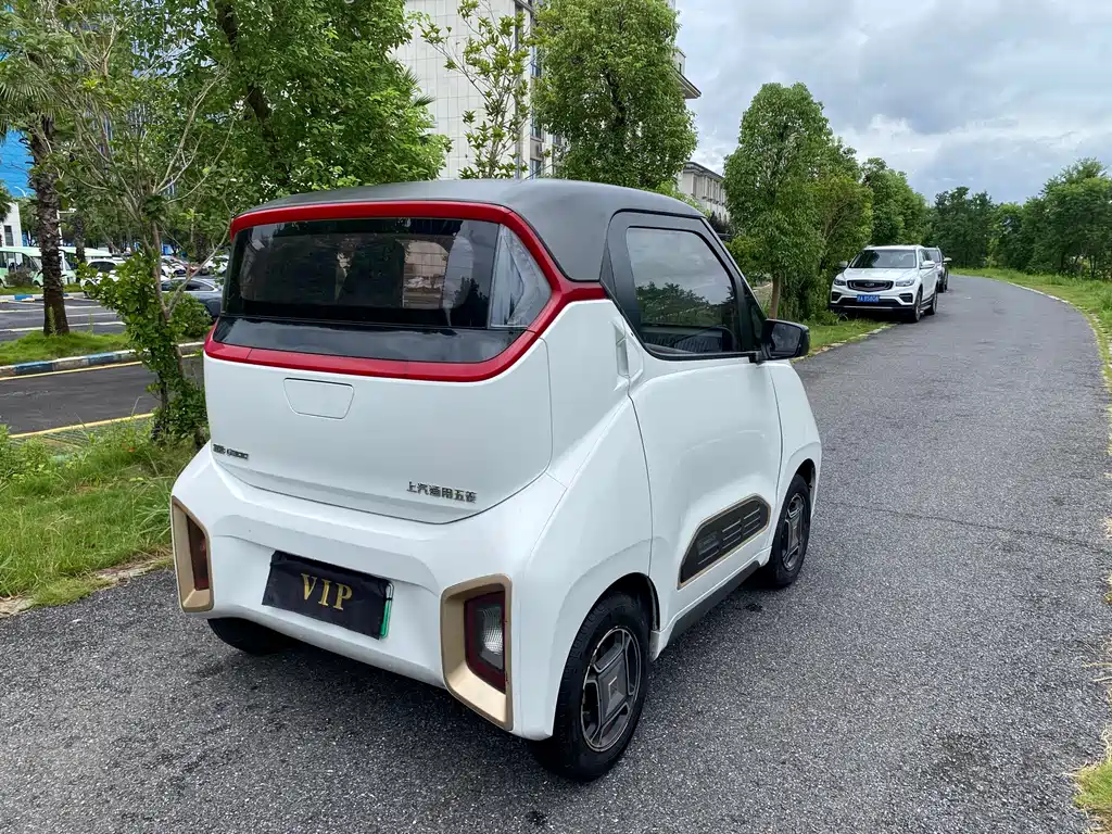 Baojun E200 2020