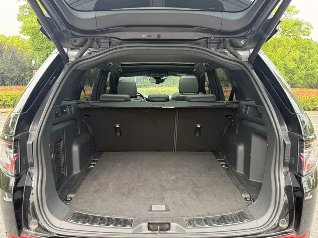 Land Rover Discovery Sport 2020 — фото 19