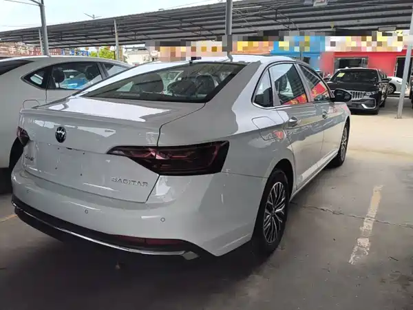 Volkswagen Sagitar 2025
