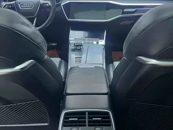 Audi A6L 2019