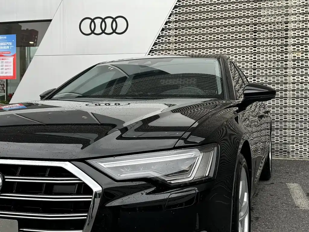 Audi A6L 2023 — фото 13