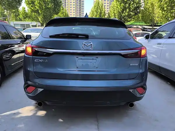 Mazda CX-4 2016