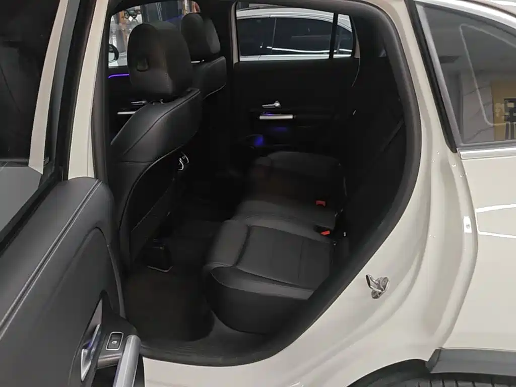 Mercedes-Benz GLA 2022 — фото 17