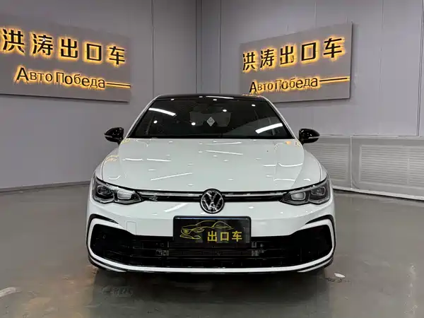 Volkswagen Golf 2022