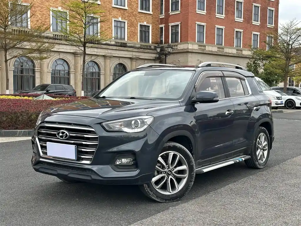 Hyundai ix35 2018 — фото 1