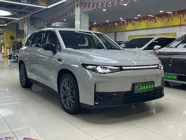 Leapmotor C10 2025