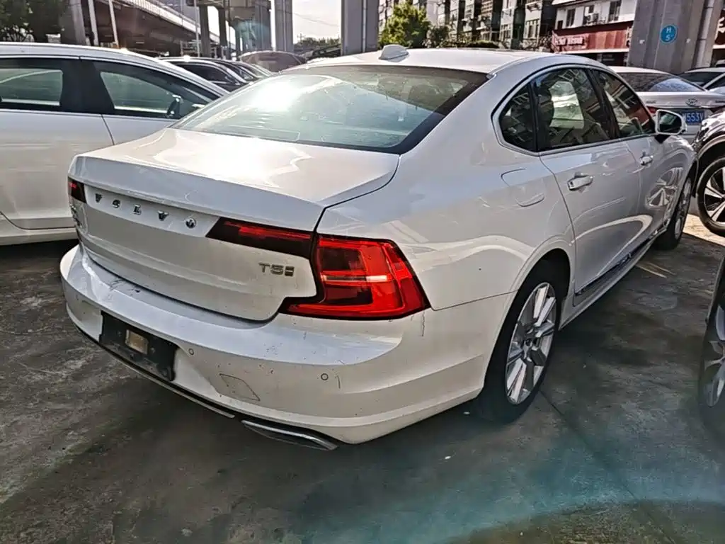 Volvo S90 2020 — фото 7