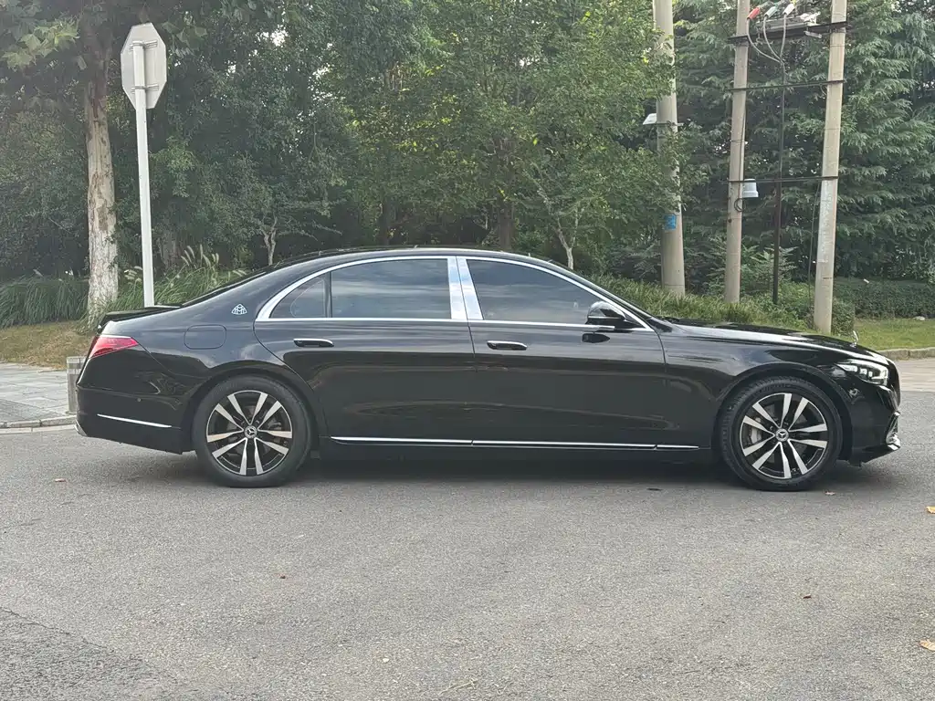 Mercedes-Benz S-Class 2023 — фото 4