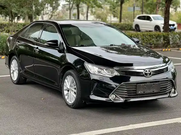 Toyota Camry 2015
