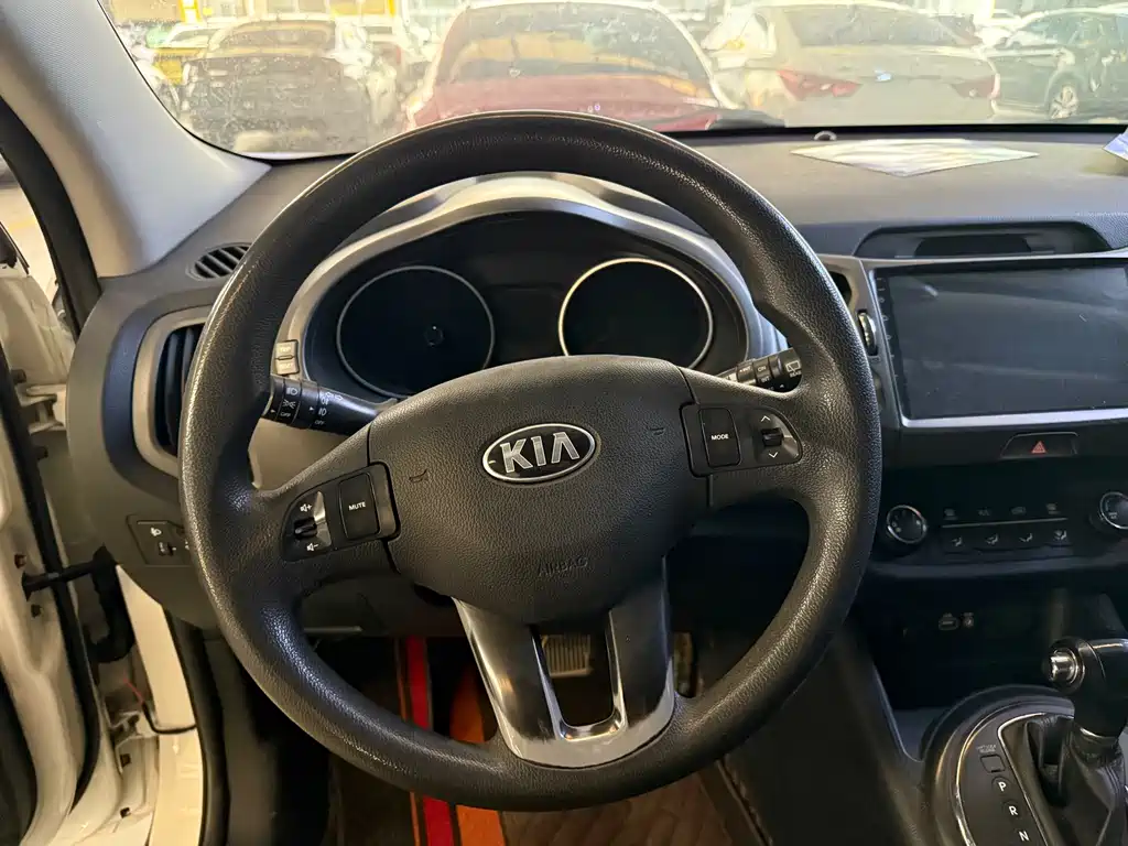 Kia Sportage 2016 — фото 11