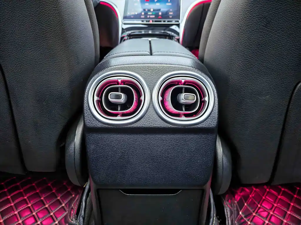 Mercedes-Benz C-Class 2022 — фото 23
