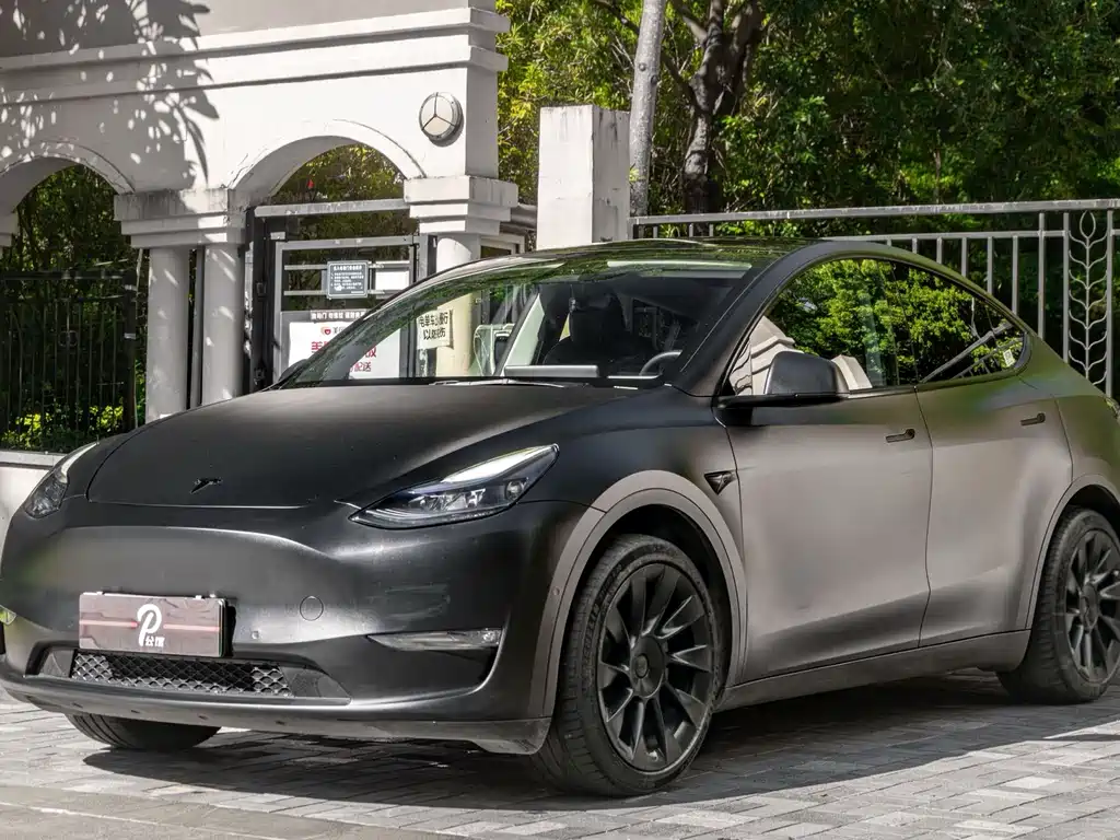 Tesla Model Y 2022 — фото 3