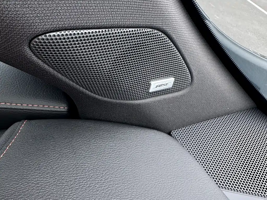 Cadillac XT4 2023 — фото 12