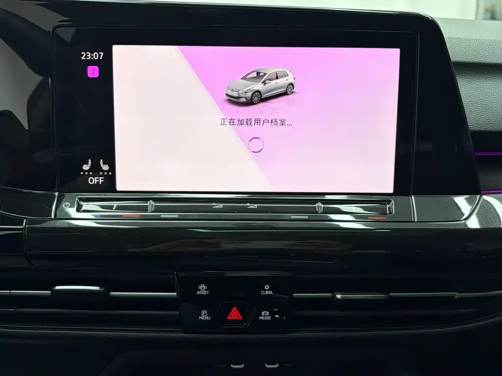 Volkswagen Golf 2022 — фото 12