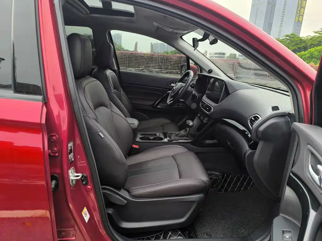 GAC Trumpchi GS4 2018 — фото 11