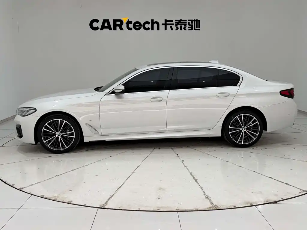 BMW 5 Series 2022