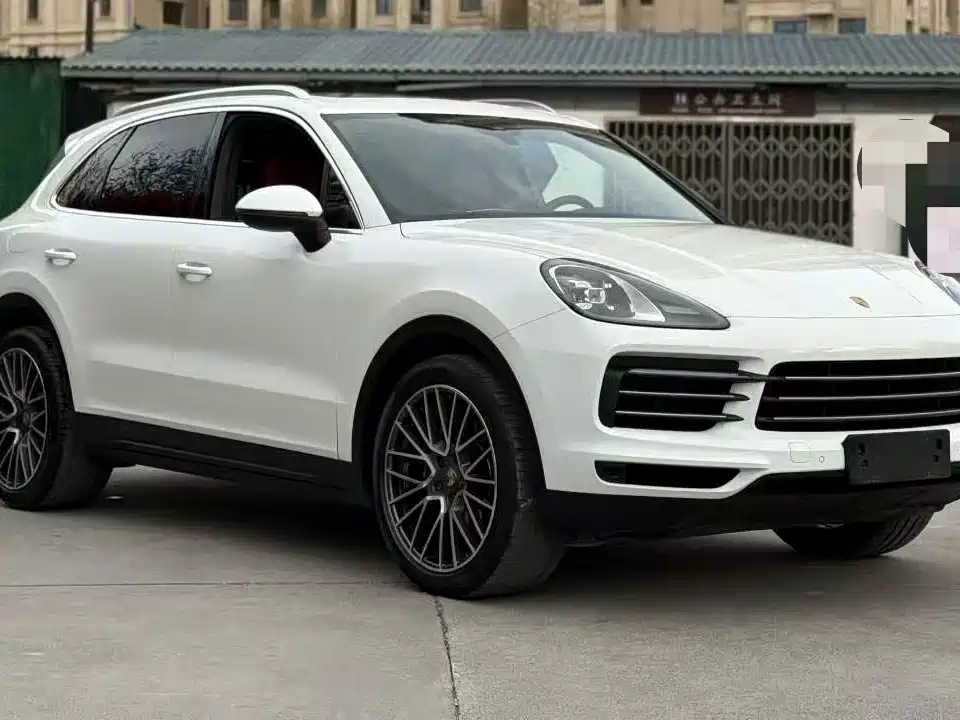 Porsche Cayenne 2018 — фото 8