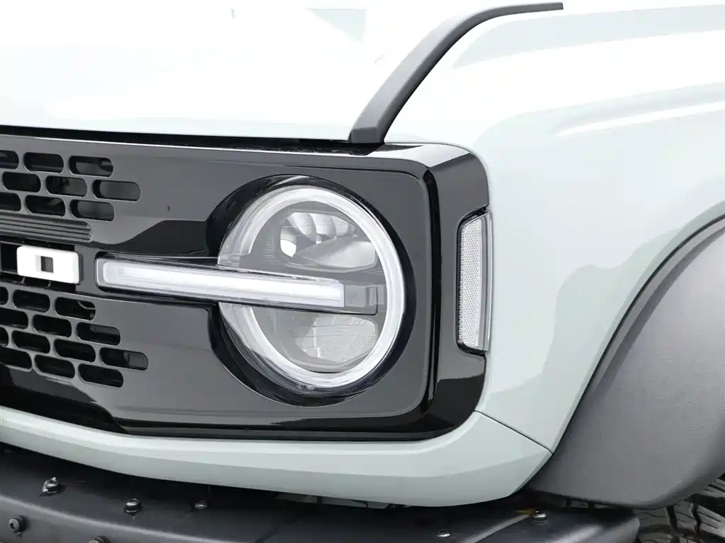 Ford Bronco 2025 — фото 17