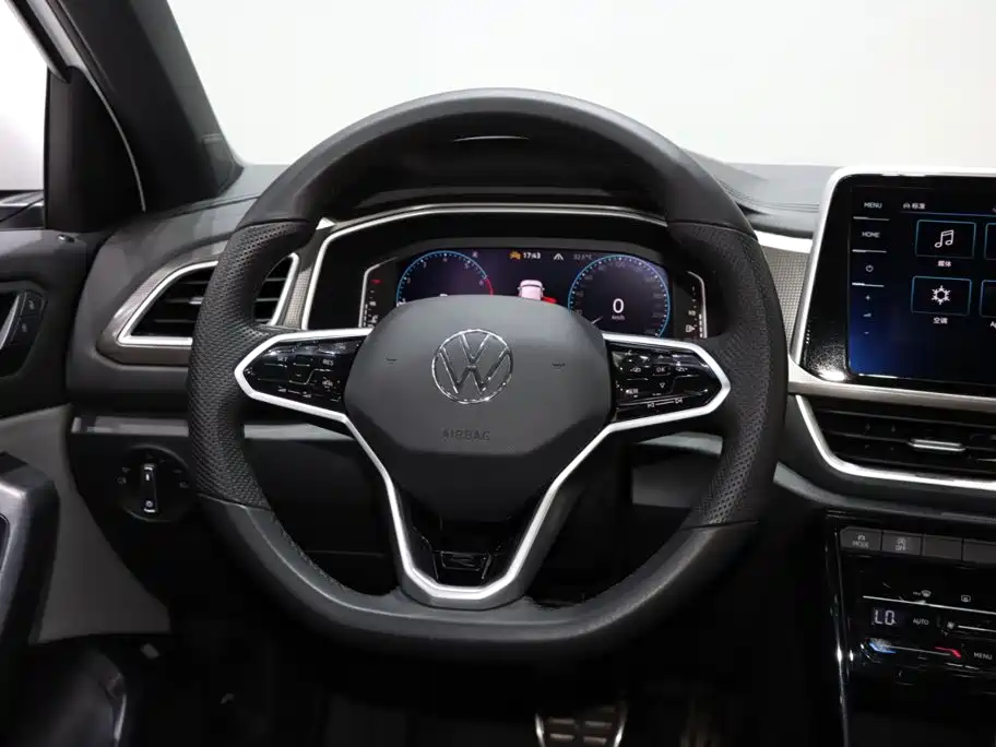 Volkswagen T-Roc 2024 — фото 13