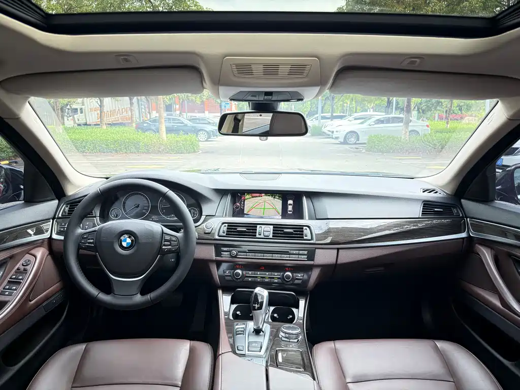 BMW 5 Series 2016