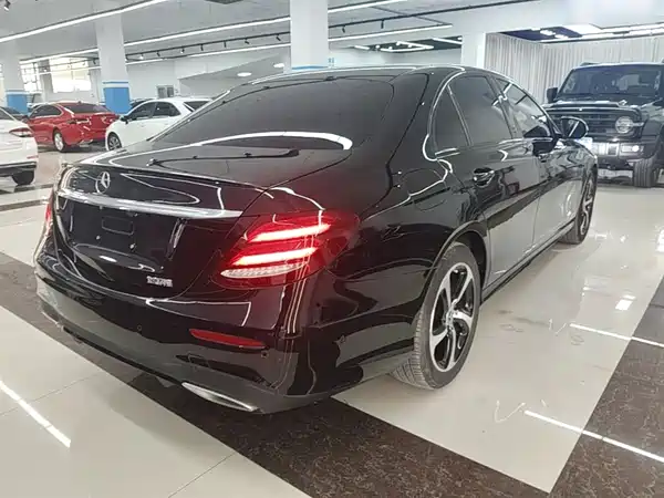 Mercedes-Benz E-Class 2017
