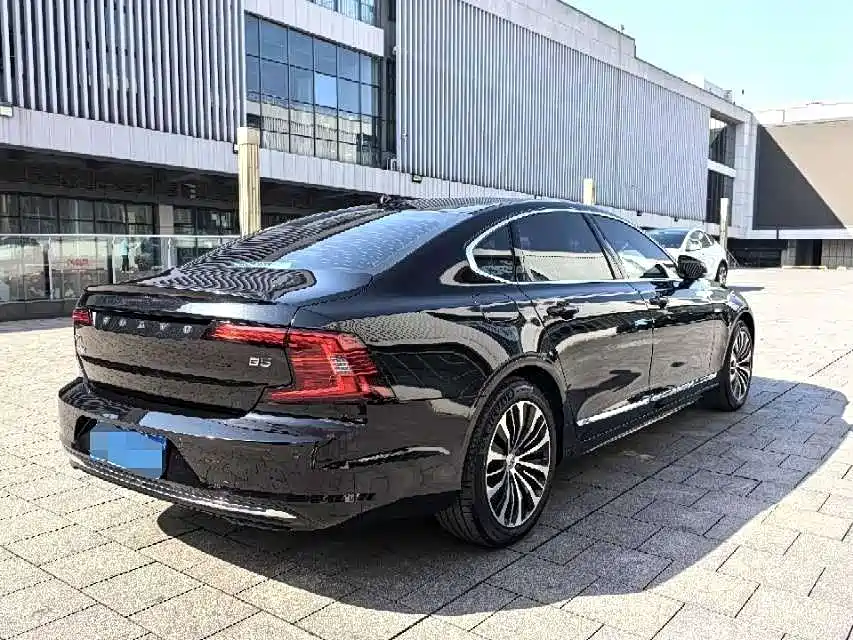 Volvo S90 2024 — фото 6