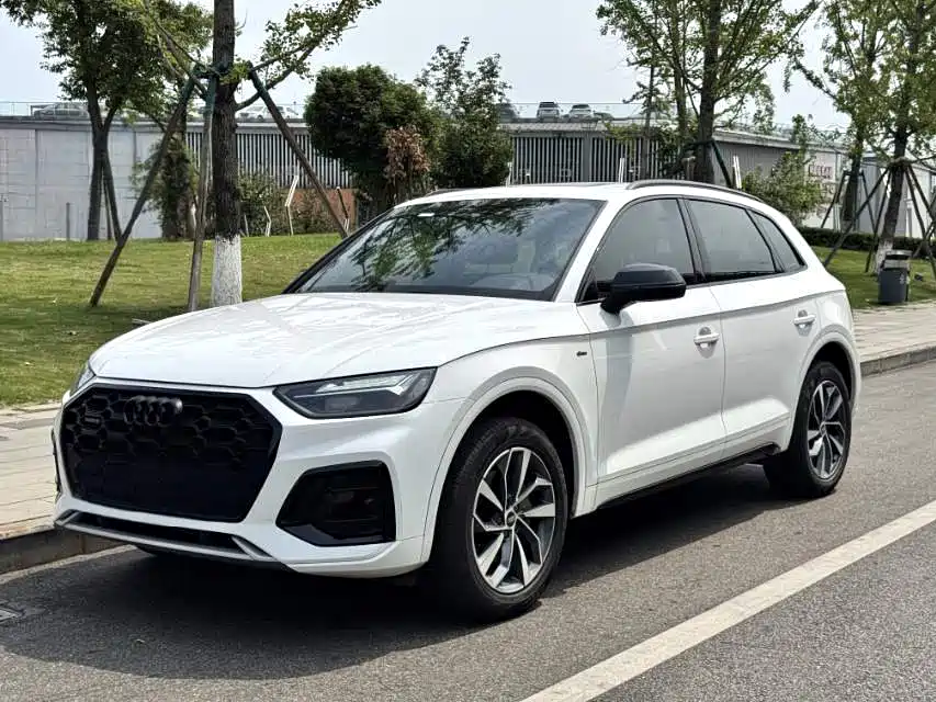 Audi Q5L 2023