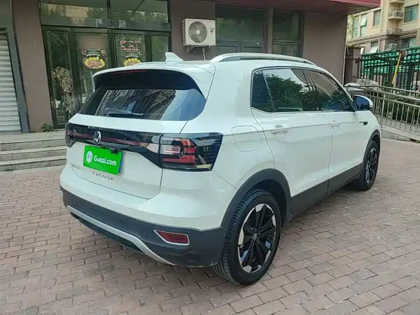 Volkswagen Tacqua 2021