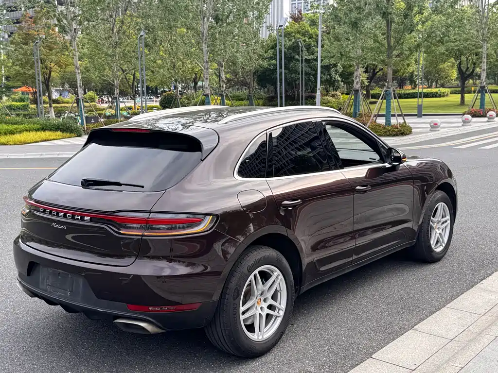 Porsche Macan 2019 — фото 5