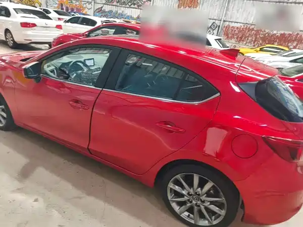 Mazda 3 Axela 2018
