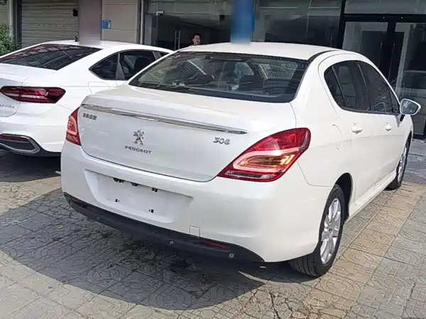Peugeot 308 2014