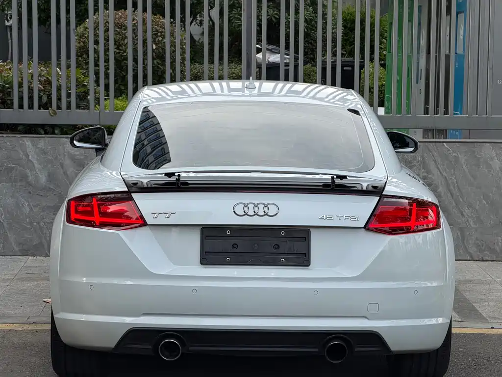Audi TT 2016 — фото 8