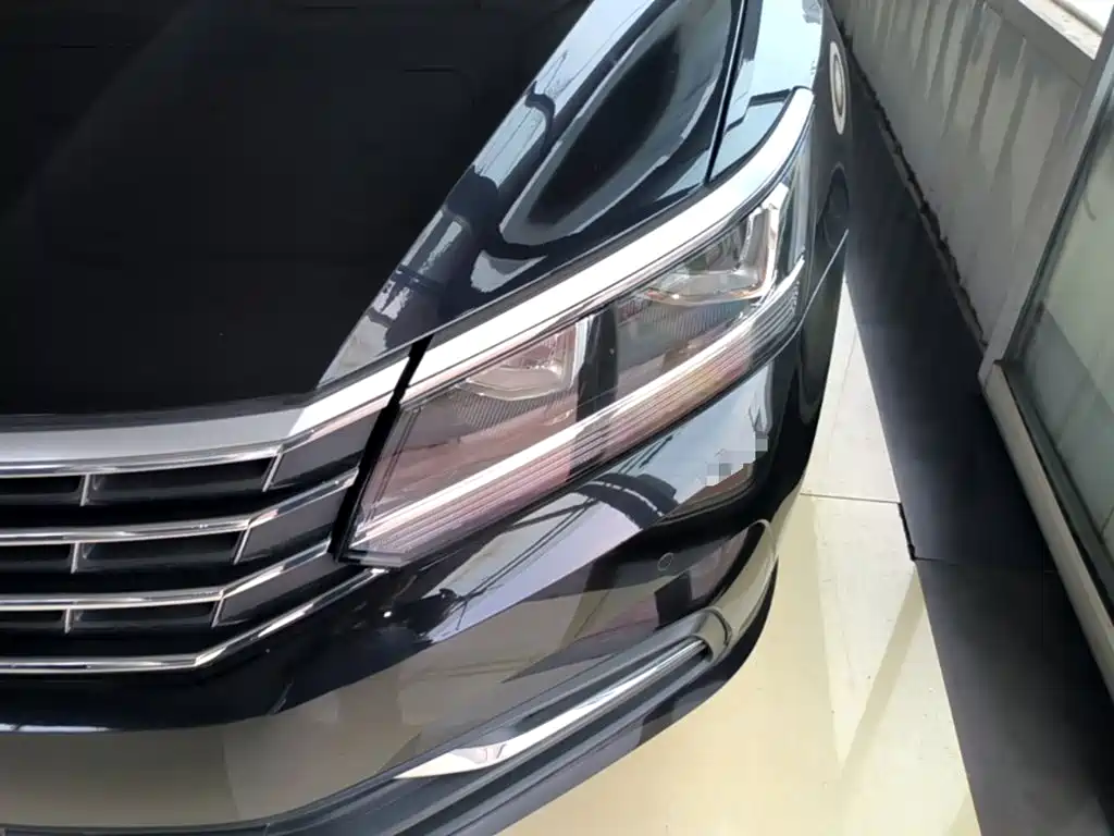 Volkswagen Passat 2019 — фото 24