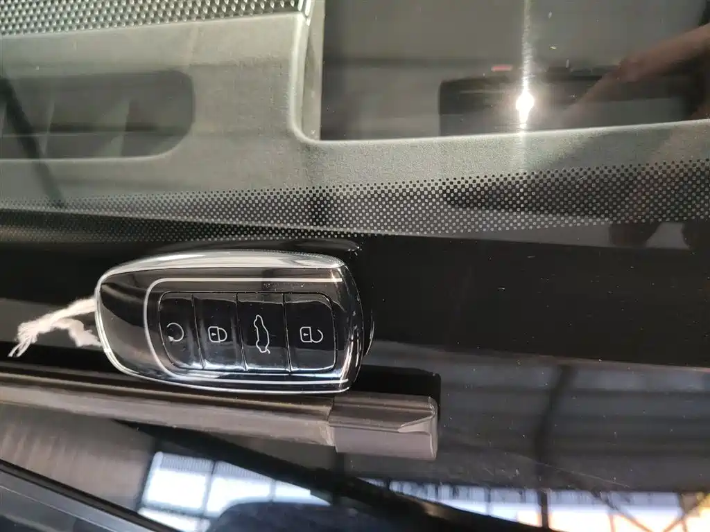 Chery Tiggo 8L 2024 — фото 17