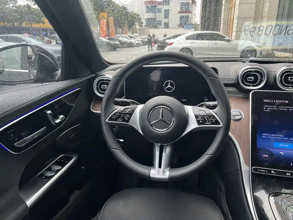 Mercedes-Benz C-Class 2023 — фото 13