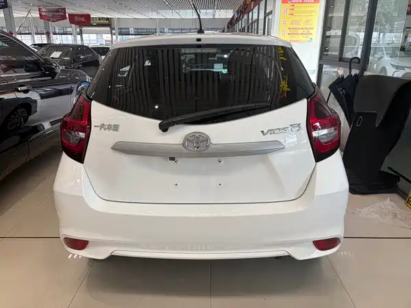 Toyota Vios FS 2022