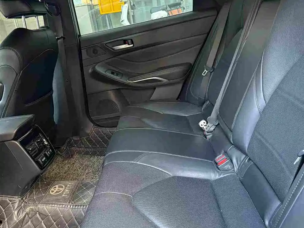 Toyota Avalon 2021 — фото 10