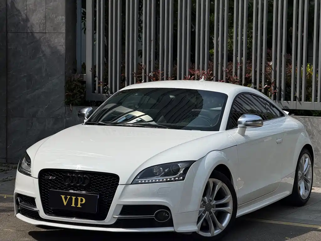 Audi TTS 2014