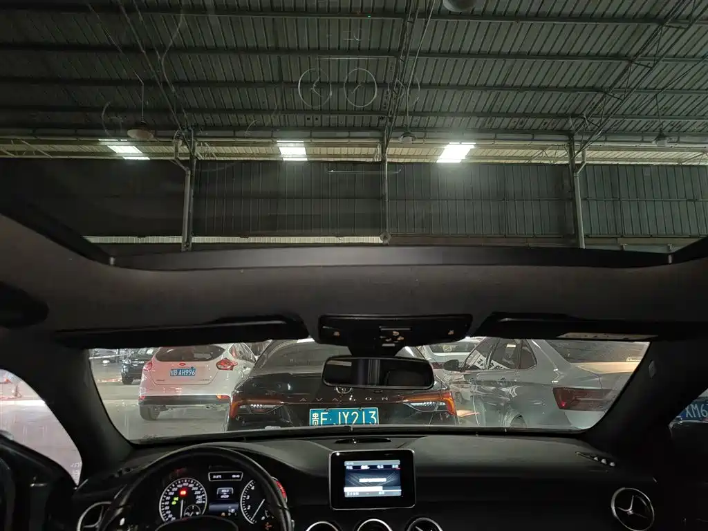 Mercedes-Benz A-Class 2015 — фото 14