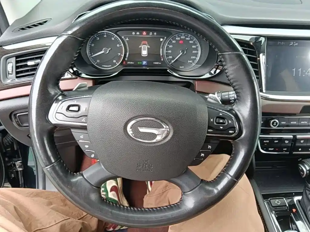 GAC Motor Trumpchi GS8 2018 — фото 11