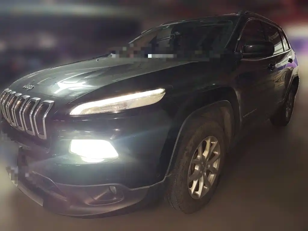 Jeep Cherokee 2018 — фото 2
