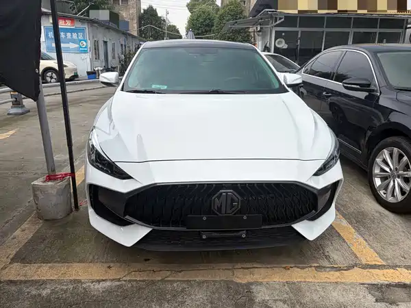 MG MG5 2022