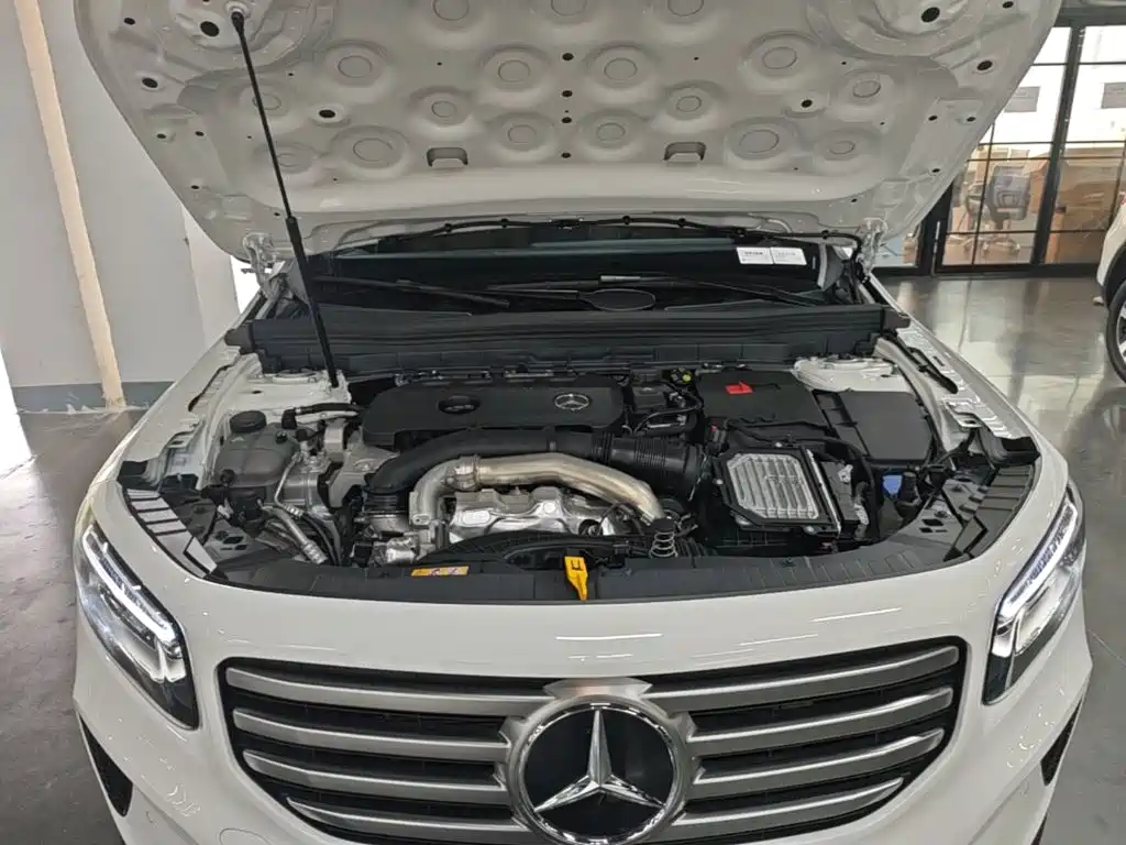 Mercedes-Benz GLB 2025 — фото 20