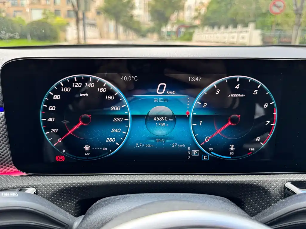 Mercedes-Benz A-Class 2022 — фото 14